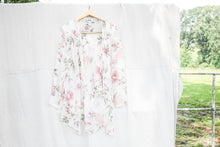 Load image into Gallery viewer, Sheer Floral Cover Up - Size 8