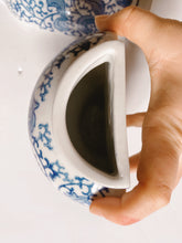 Load image into Gallery viewer, Blue and White Wall Hanging Vases