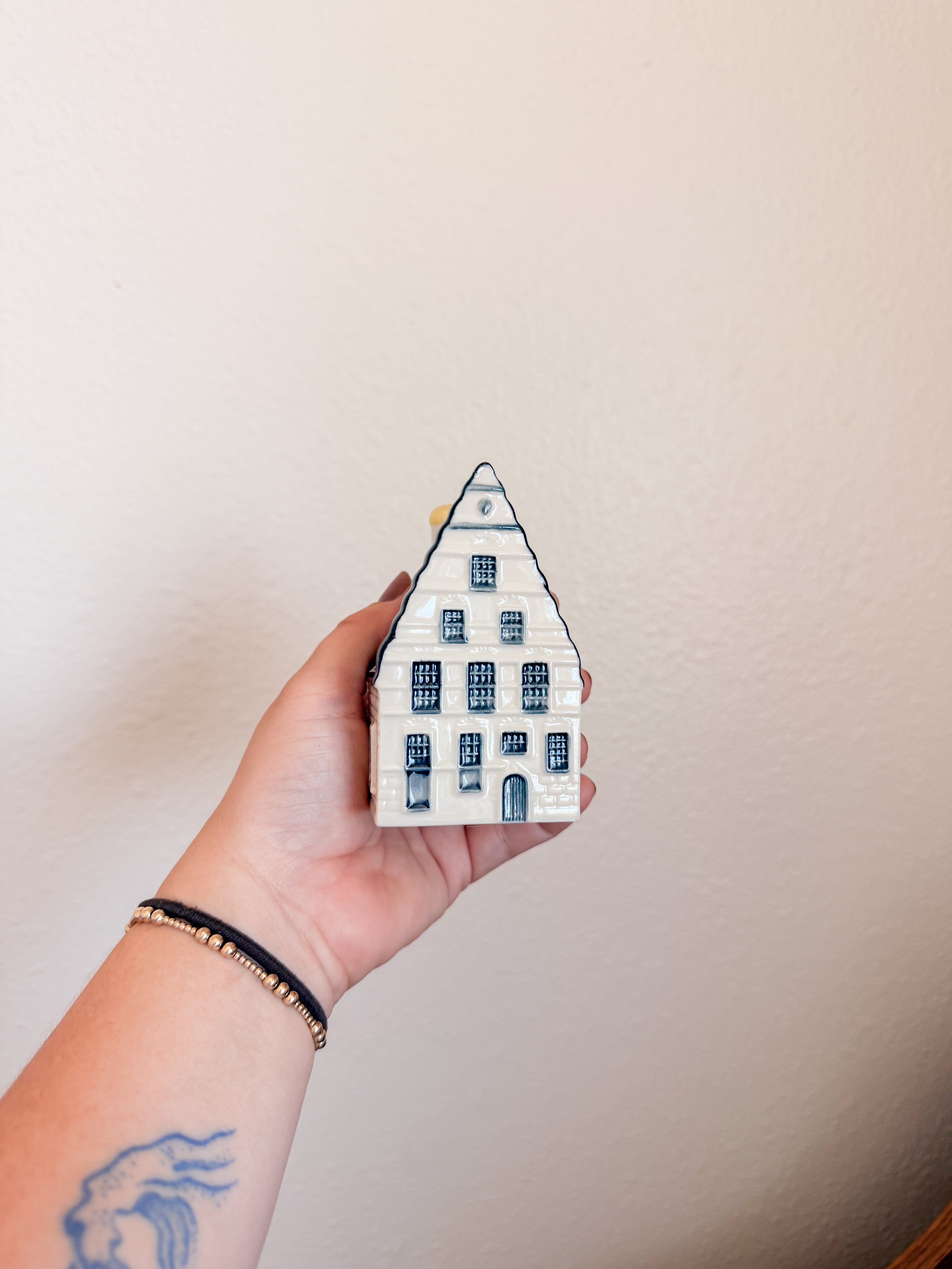 Little Delft Blue House