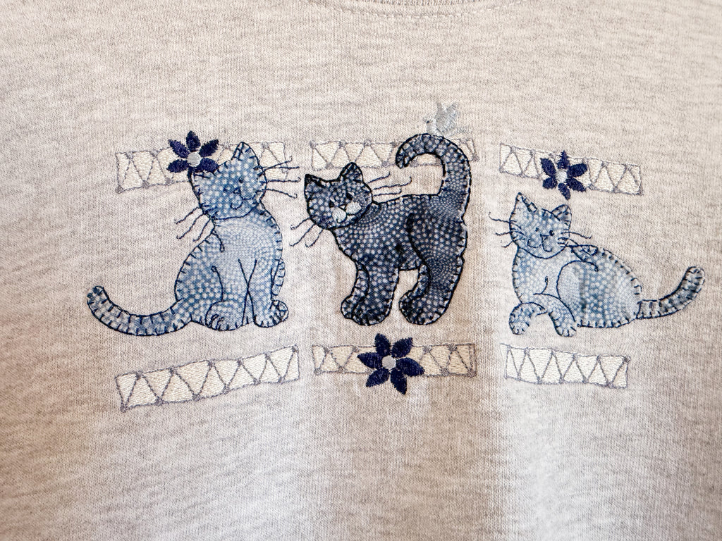 Blue and Grey Cat Crewneck - M