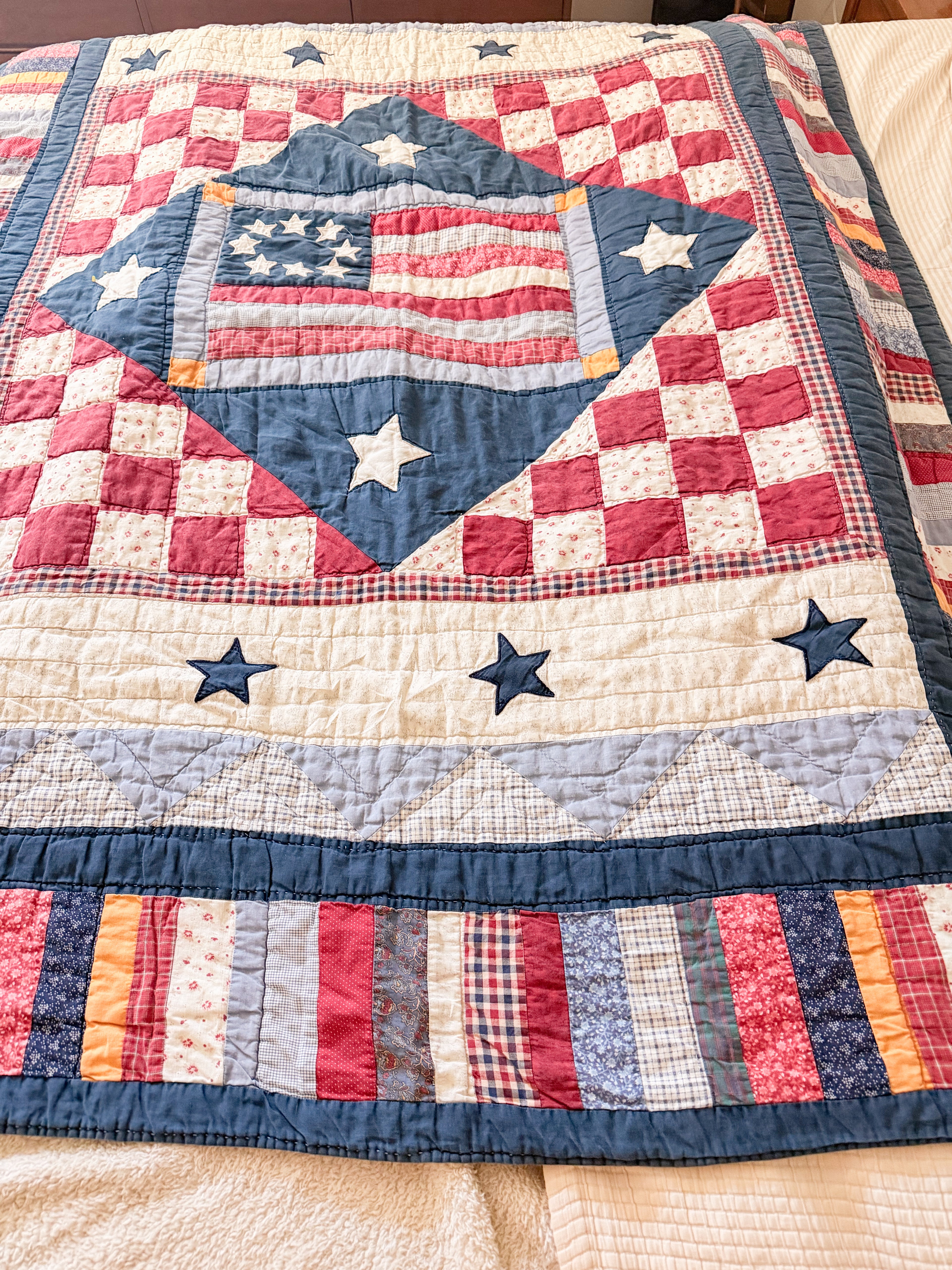 Vintage Americana Quilt