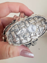Load image into Gallery viewer, Silver Bunny Shakers
