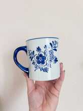 Load image into Gallery viewer, Delft Blue Tulip Mug
