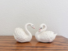 Load image into Gallery viewer, Swan Salt and Pepper Shakers
