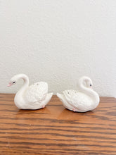 Load image into Gallery viewer, Swan Salt and Pepper Shakers
