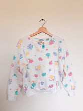 Load image into Gallery viewer, 90s Crewneck Button Up - Size M
