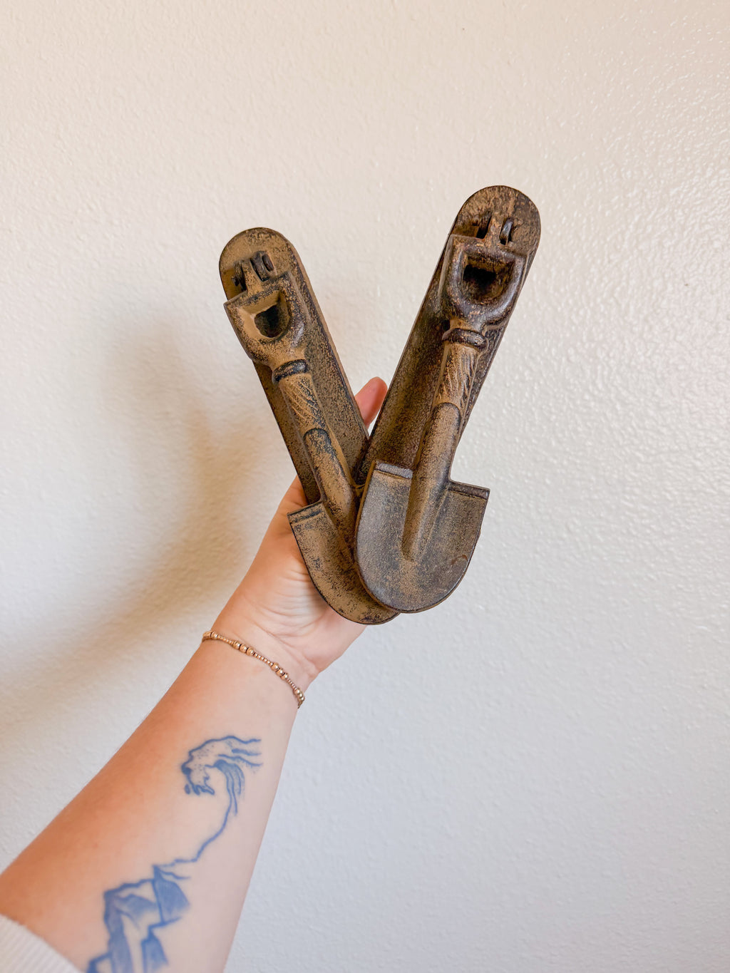 Cast Iron Shovel Door Knocker