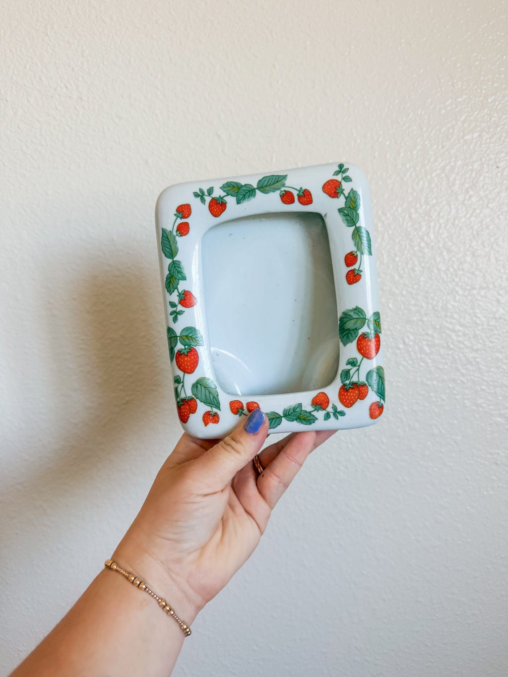 Ceramic Strawberry Frame