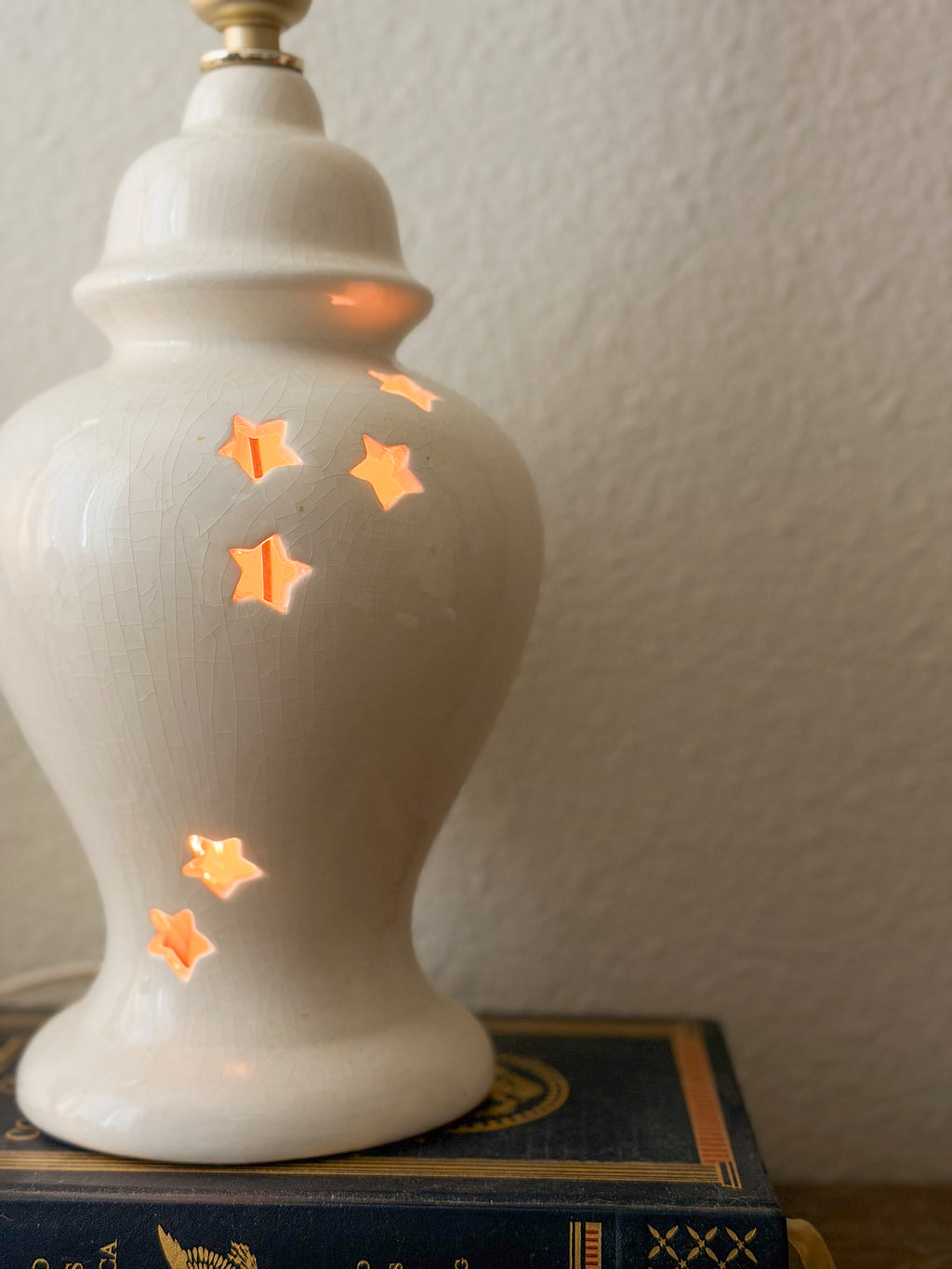 Star Cutout Ceramic Lamp