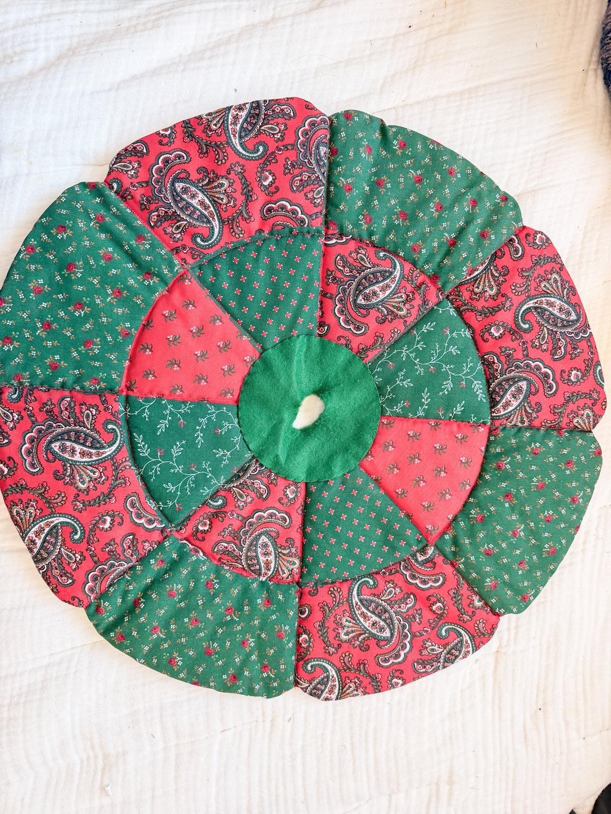 Miniature Quilted Tree Skirt