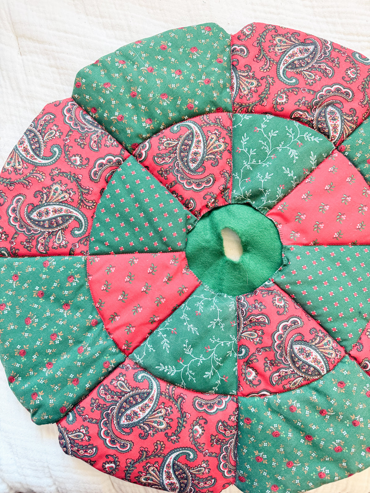 Miniature Quilted Tree Skirt