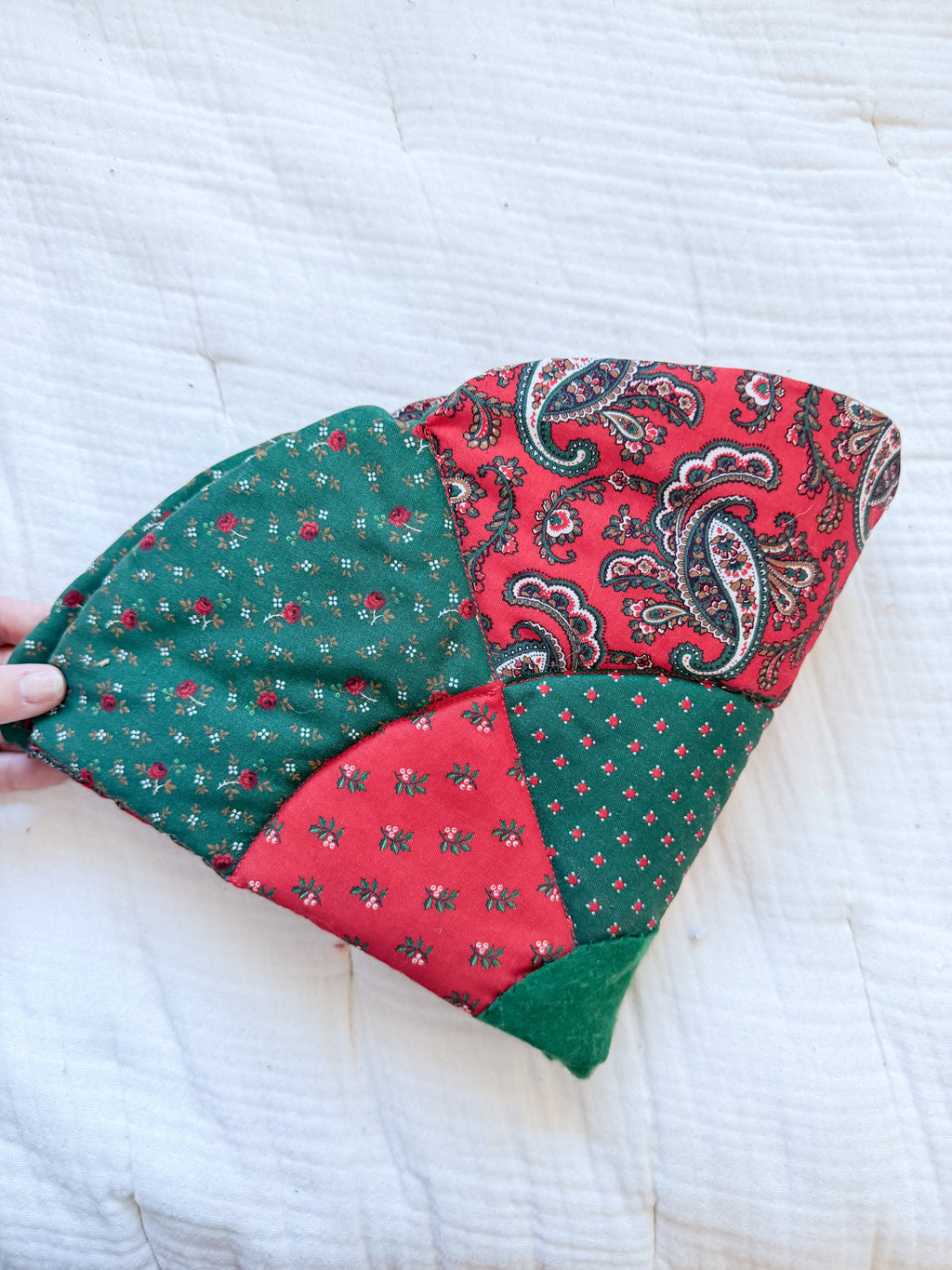 Miniature Quilted Tree Skirt