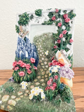 Load image into Gallery viewer, Garden Bookends
