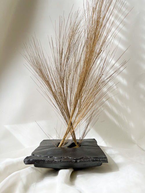 Black Ikebana Flower Vase