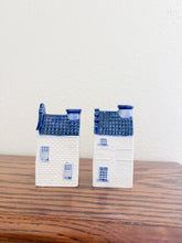 Load image into Gallery viewer, Delft Blue Shakers
