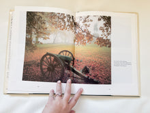 Load image into Gallery viewer, American Art Coffee Table Book

