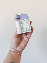 Load image into Gallery viewer, Lenox Spice Village Oregano
