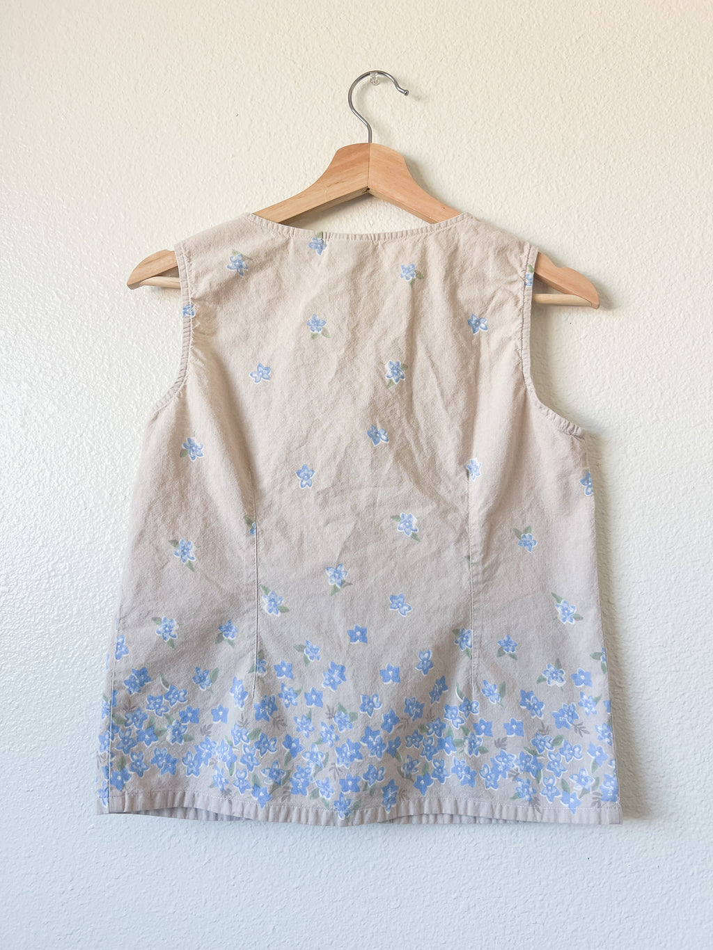 Floral Button Up Tank- Size SP