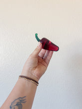 Load image into Gallery viewer, Glass Chili Pepper
