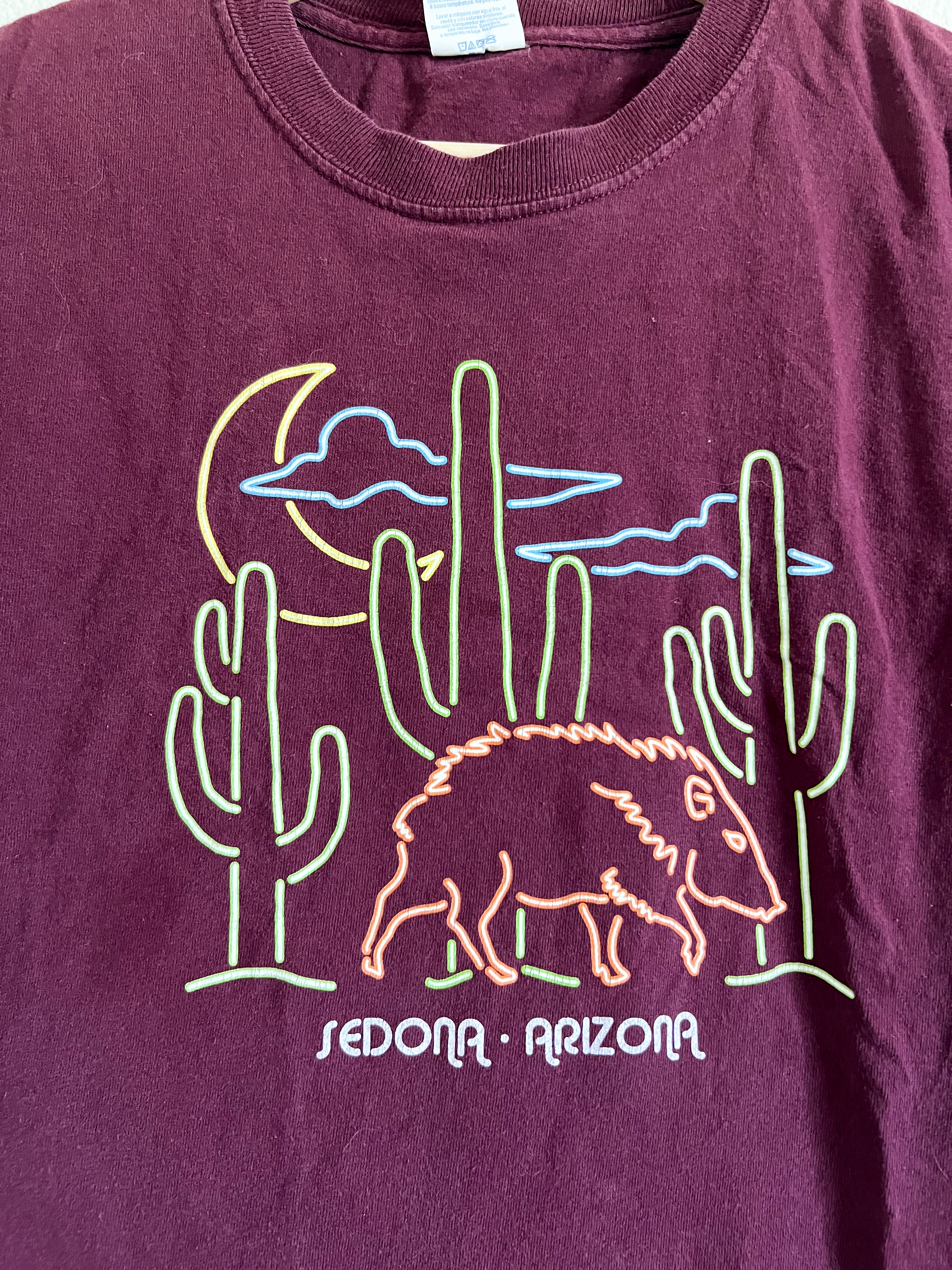Vintage Sedona, AZ T-Shirt - Size Youth L