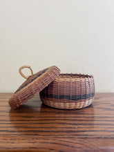 Load image into Gallery viewer, Woven Acorn Basket
