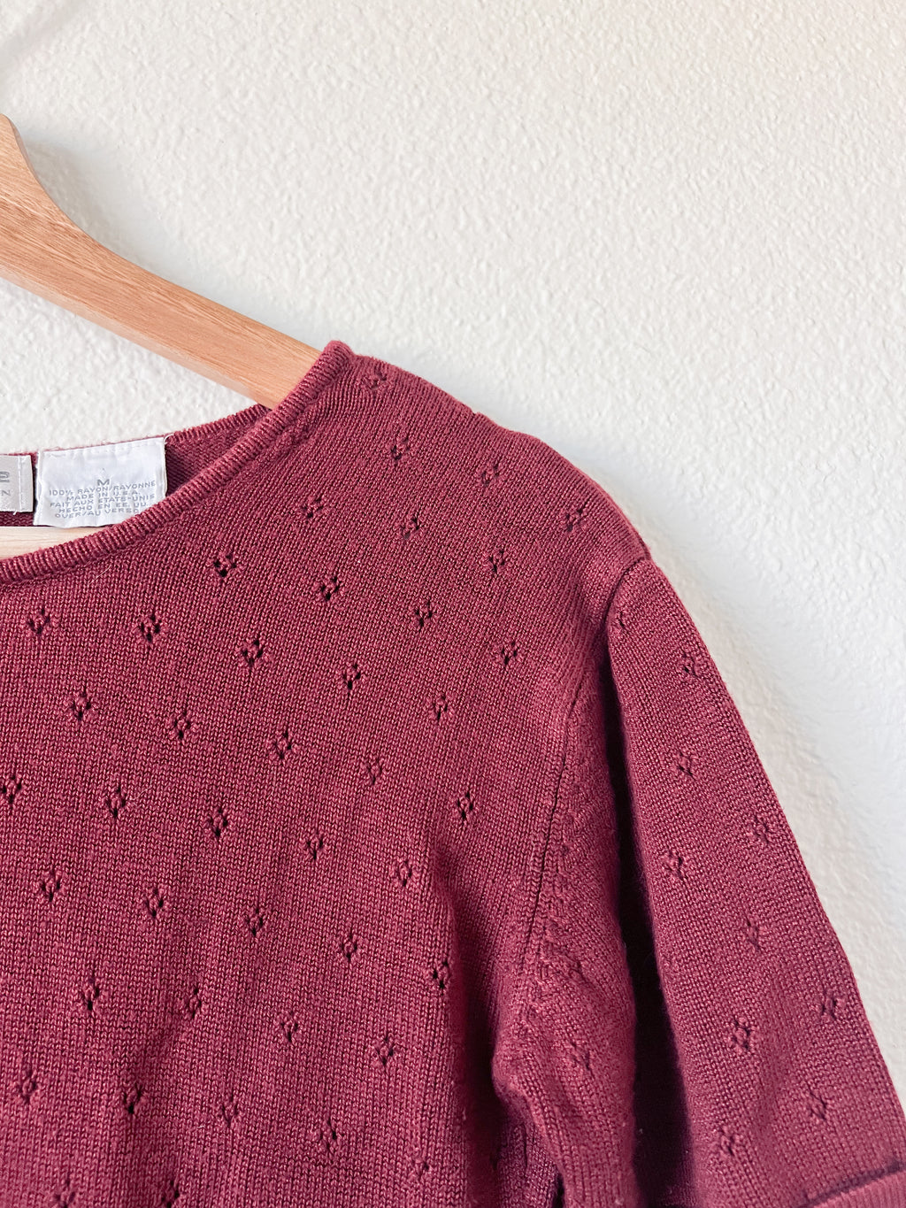 Maroon Short Sleeved Sweater - Size M