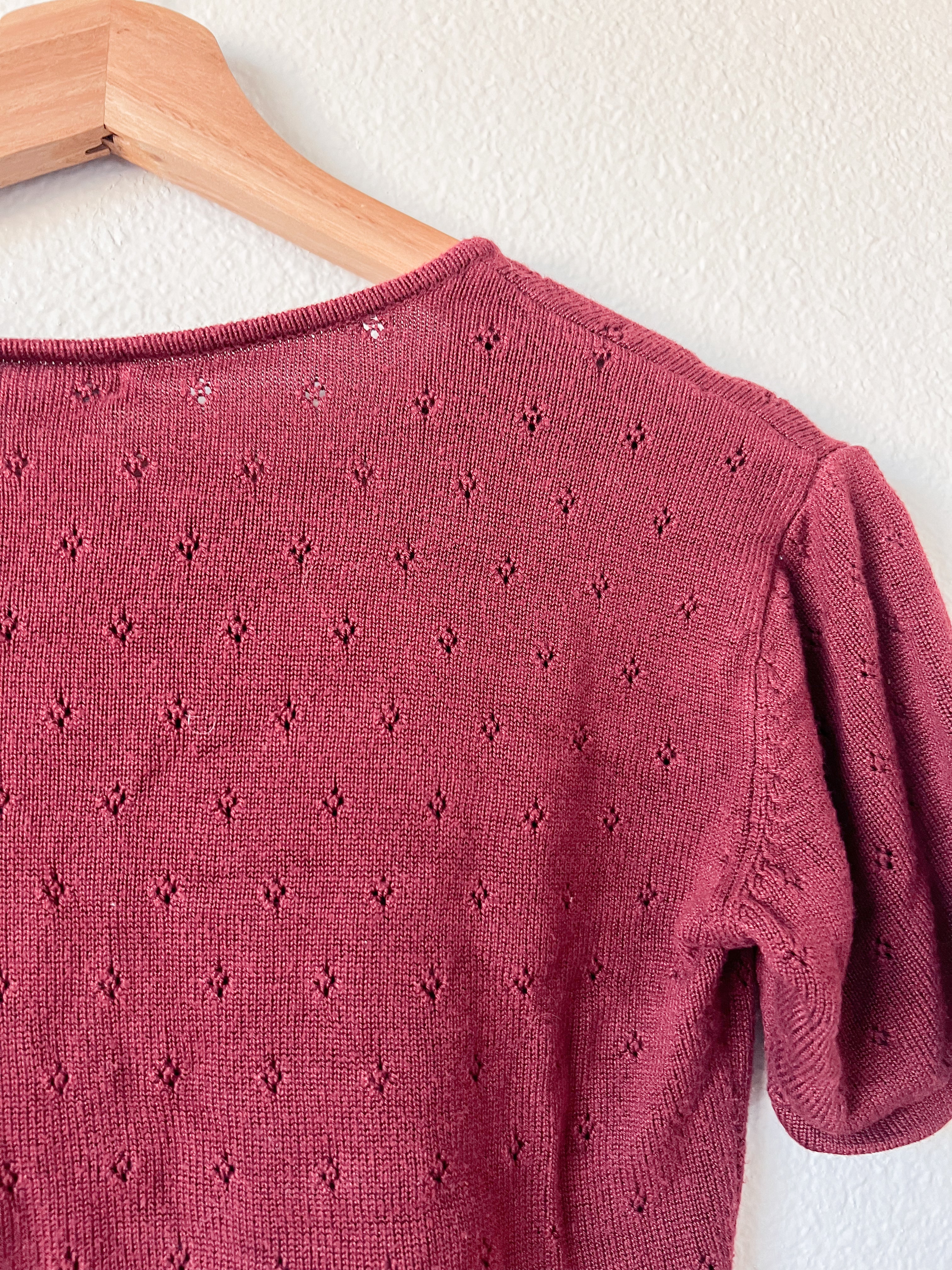 Maroon Short Sleeved Sweater - Size M
