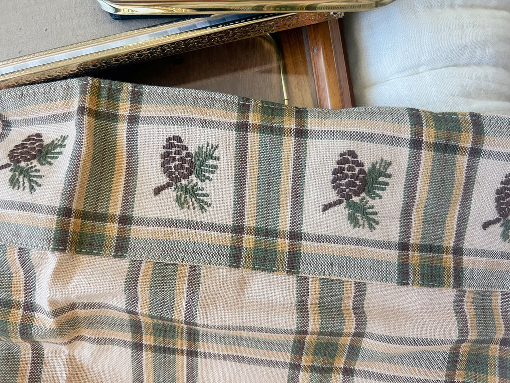 Pinecone Kitchen Towels