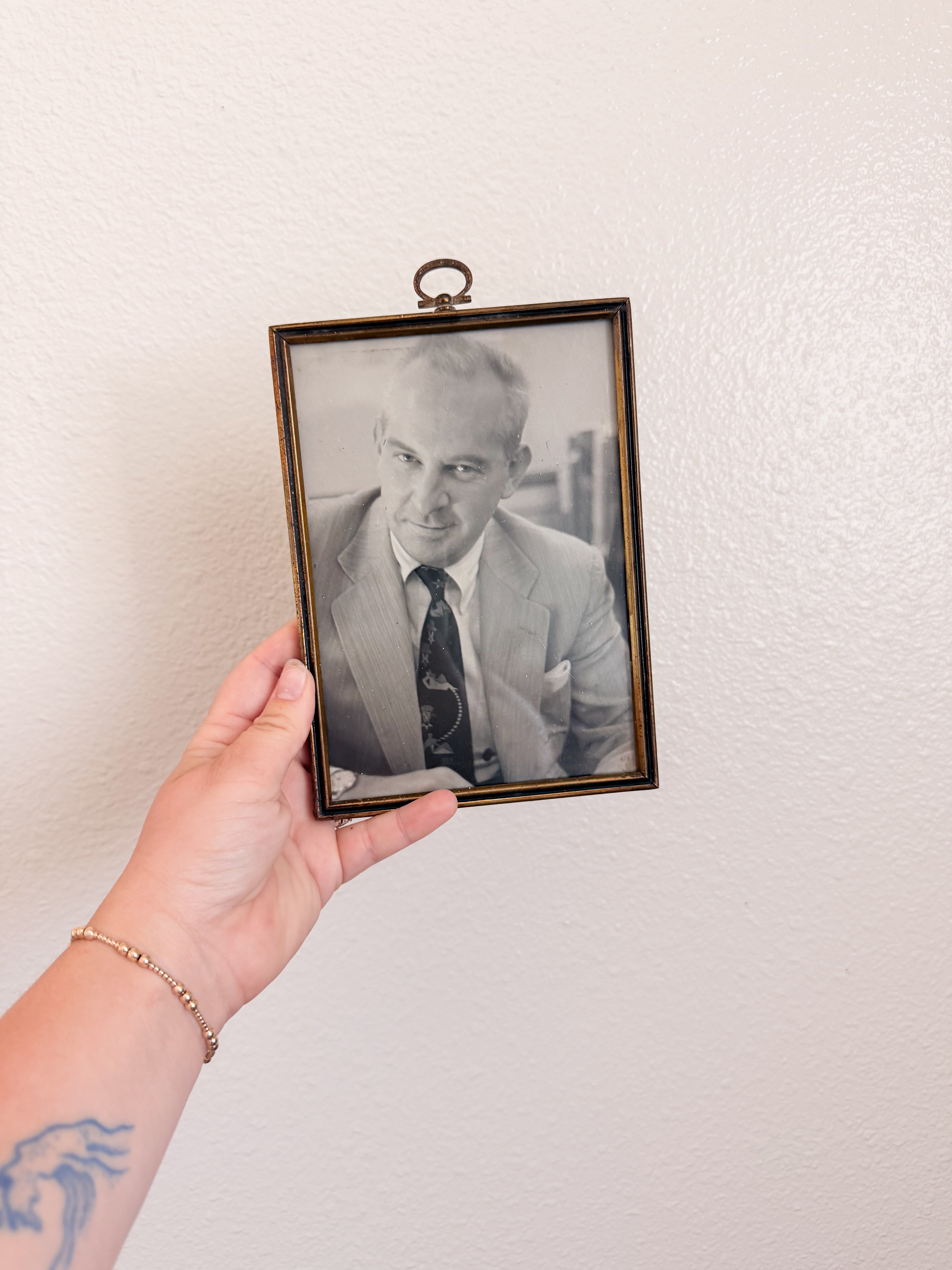 Antique 5x7 Gold Frame