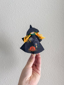 Little Clothespin Witch