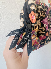 Load image into Gallery viewer, Vintage Vera Bradley Bag
