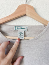 Load image into Gallery viewer, Taupe Cotton Top - Size Medium

