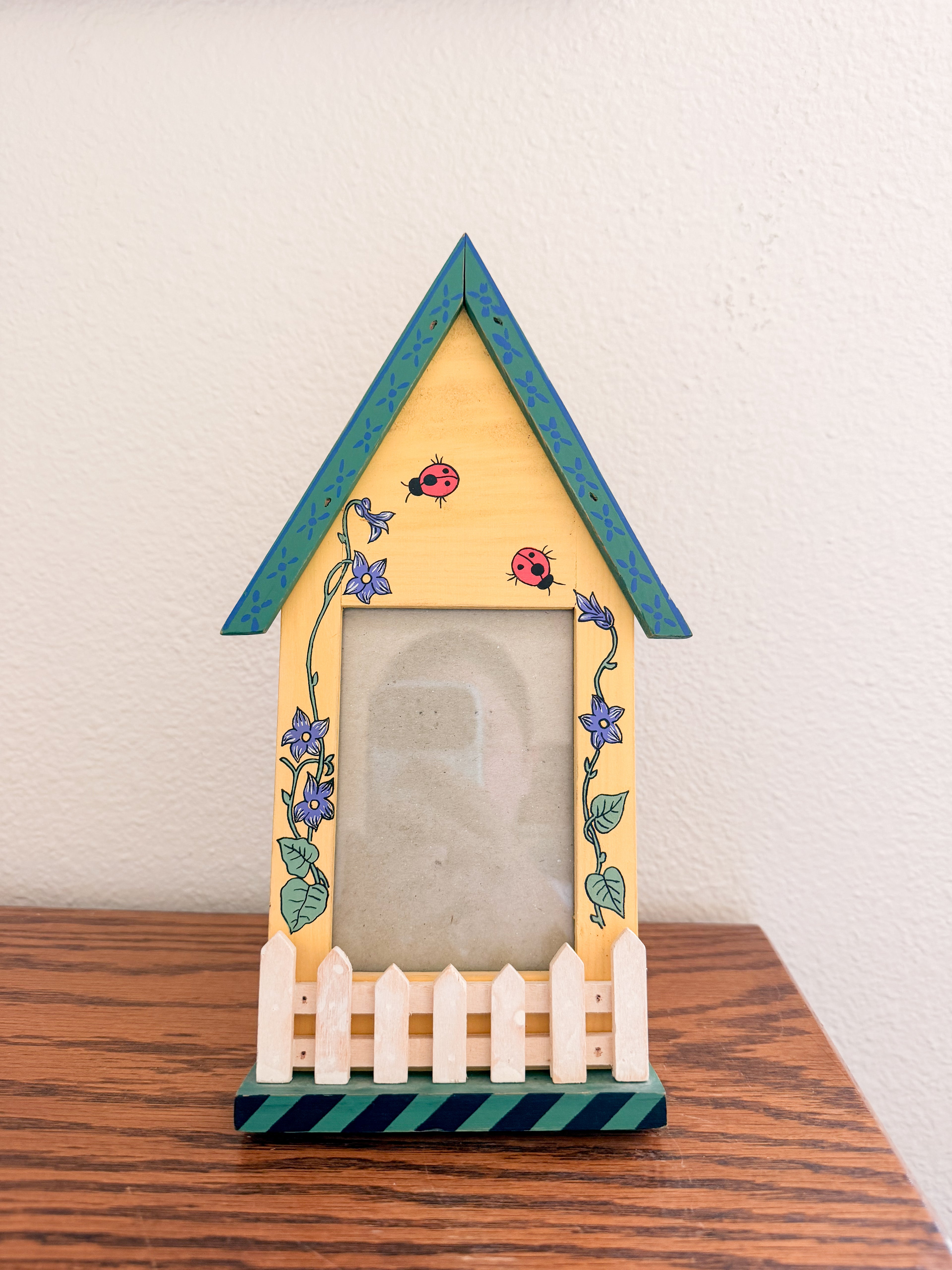 Garden House Photo Frame