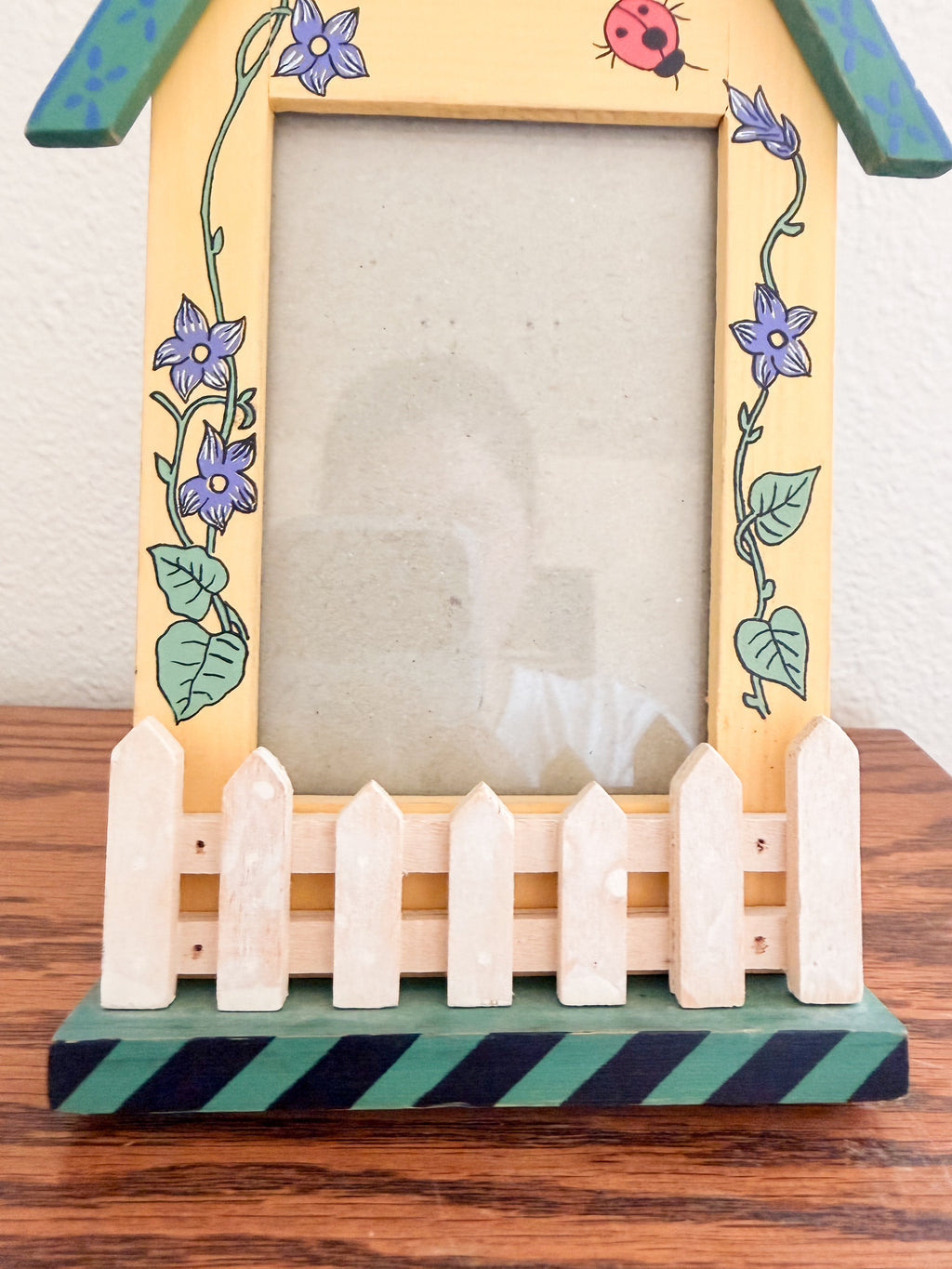 Garden House Photo Frame