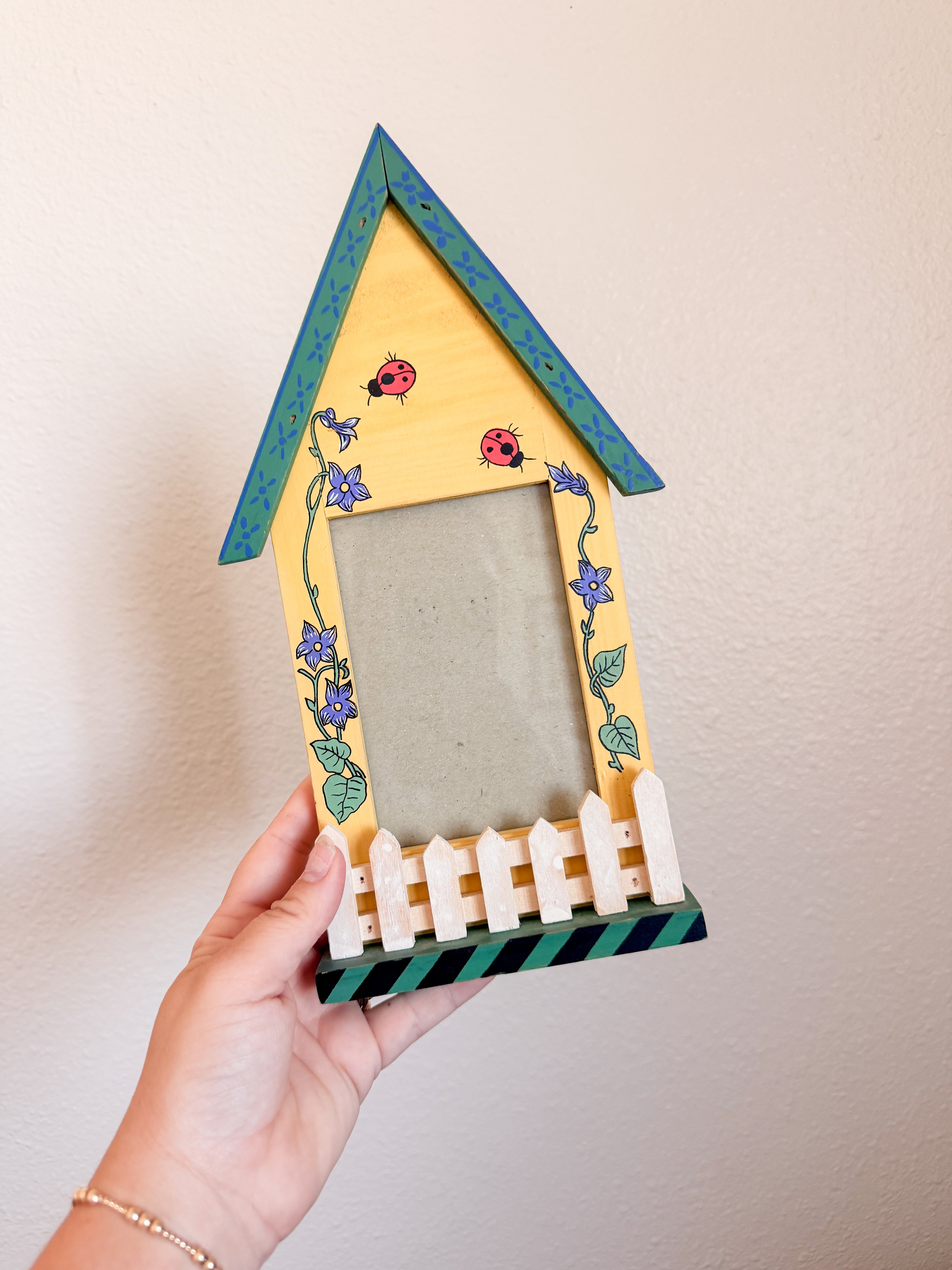 Garden House Photo Frame