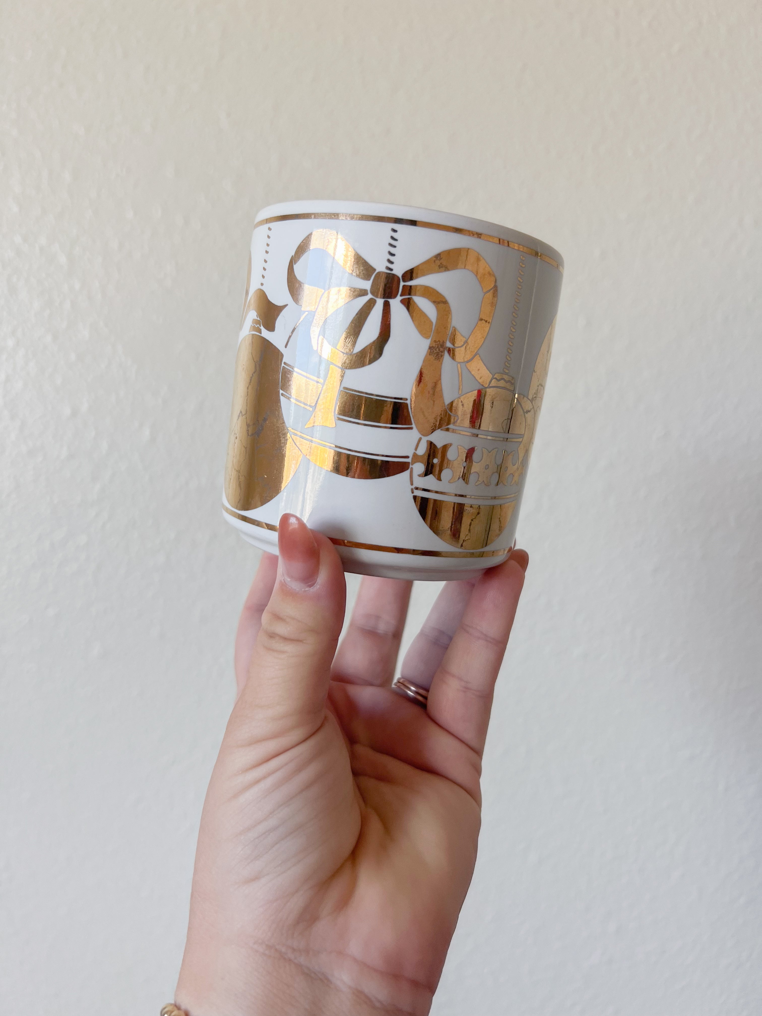 Gold Ornament Mug