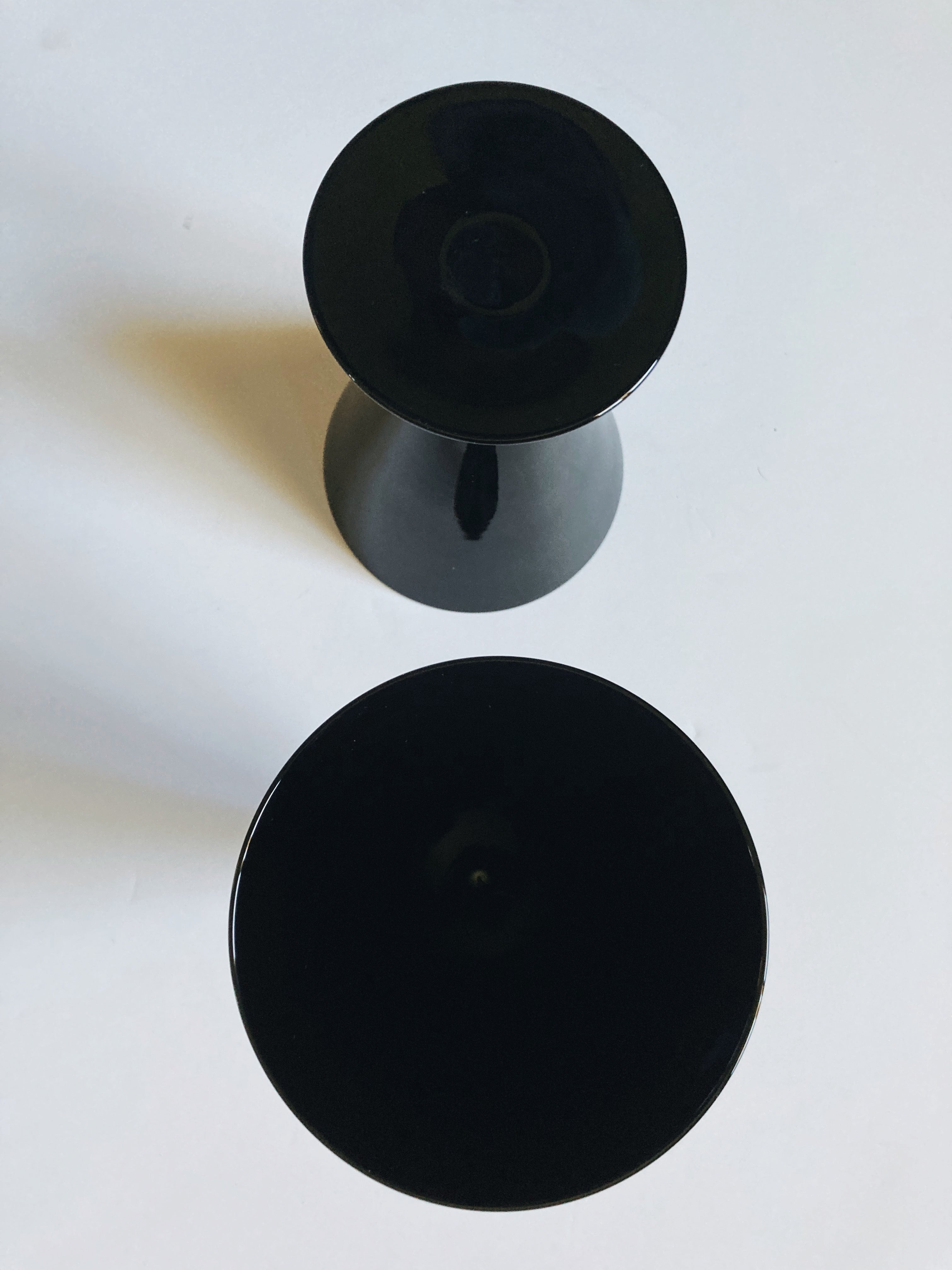 Pair of Modern Black Wine Glasses