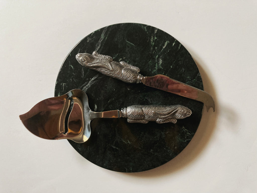 Marble Cheese Plate with Rabbit Knives