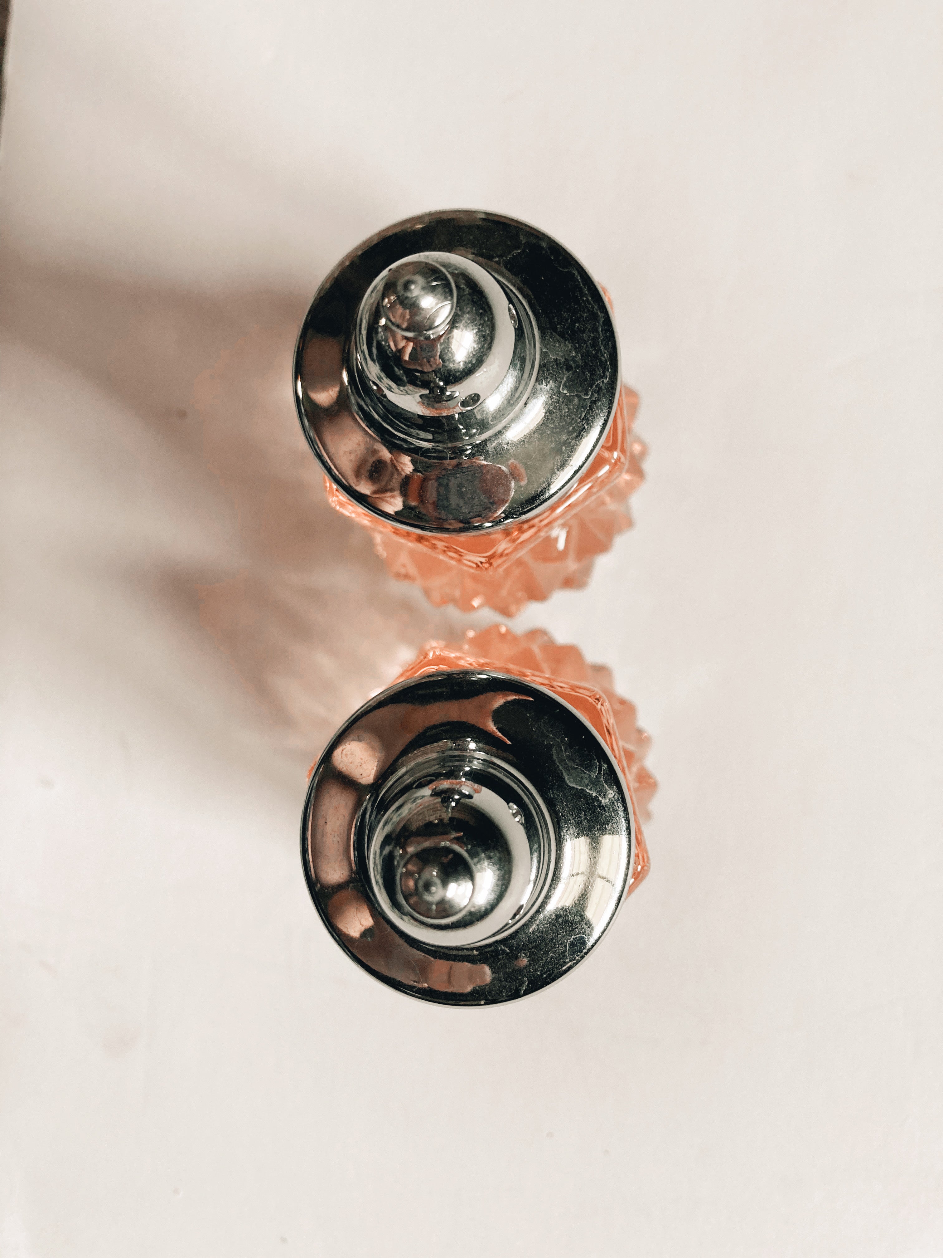Pink Diamond Point Glass Shakers