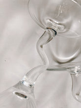 Load image into Gallery viewer, Pair of Zig Zag Martini Glasses
