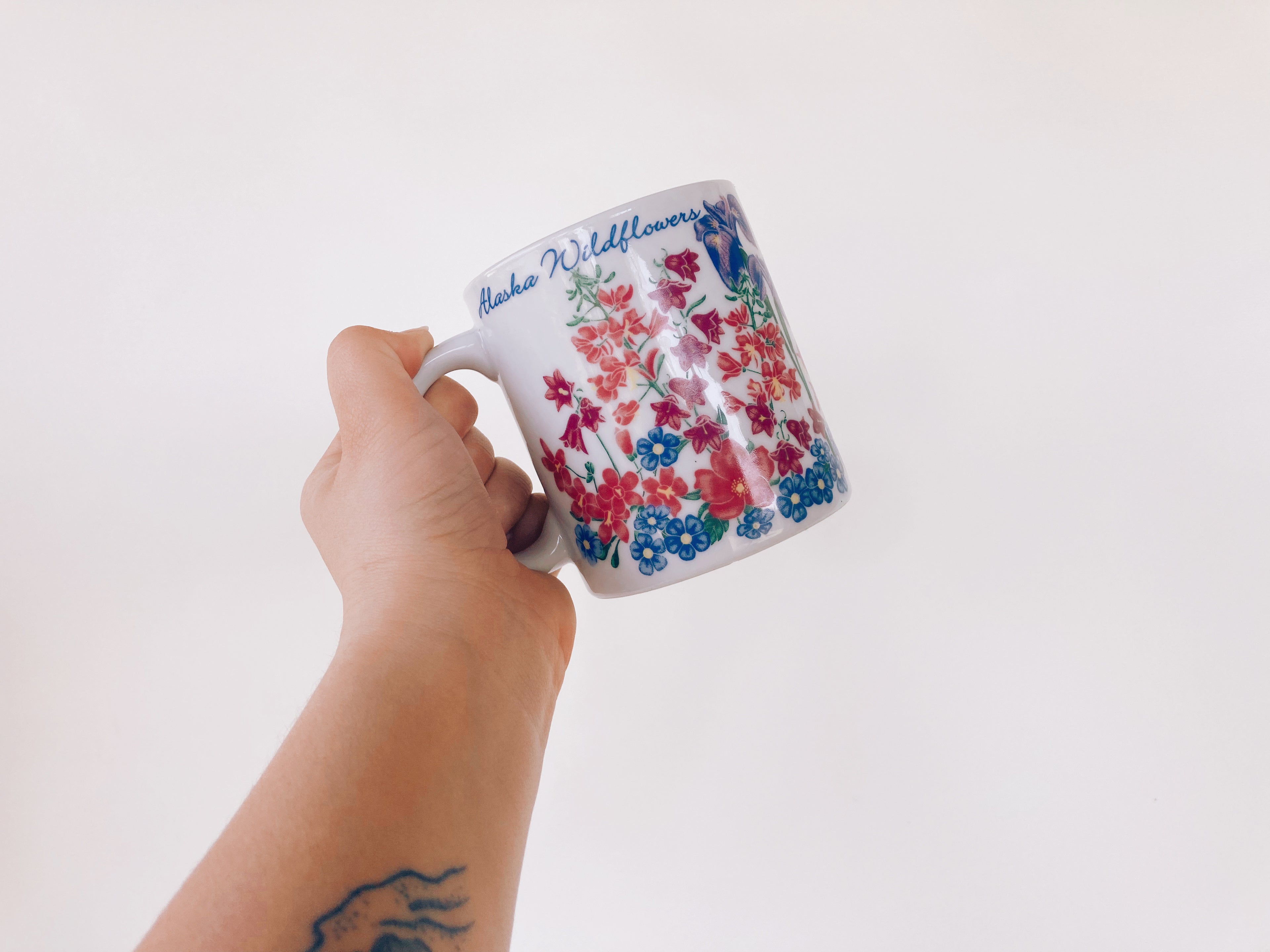 Vintage Alaska Wildflowers Mug