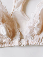 Vintage Ivory Lacy Bralette - 36B