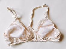 Load image into Gallery viewer, Vintage Ivory Lacy Bralette - 36B
