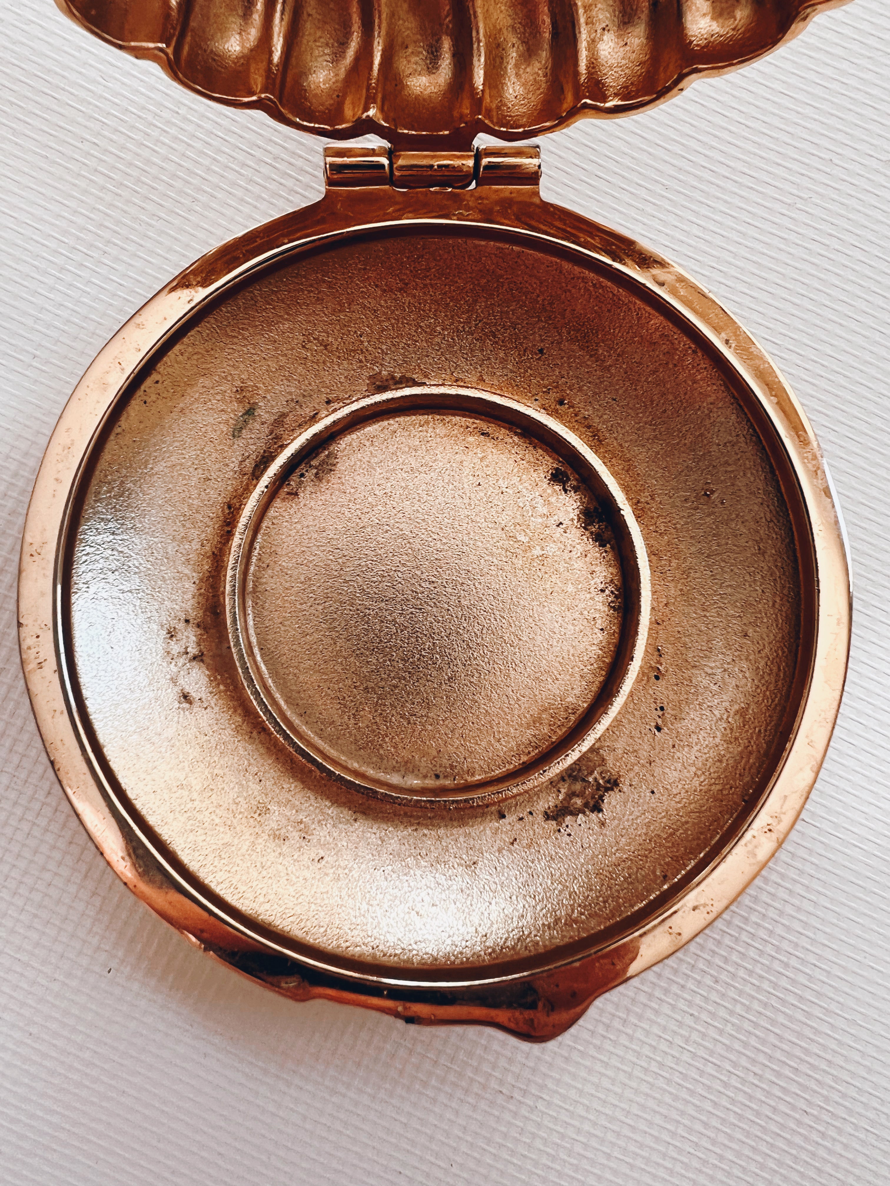 Gold Compact Tea Candle Holder