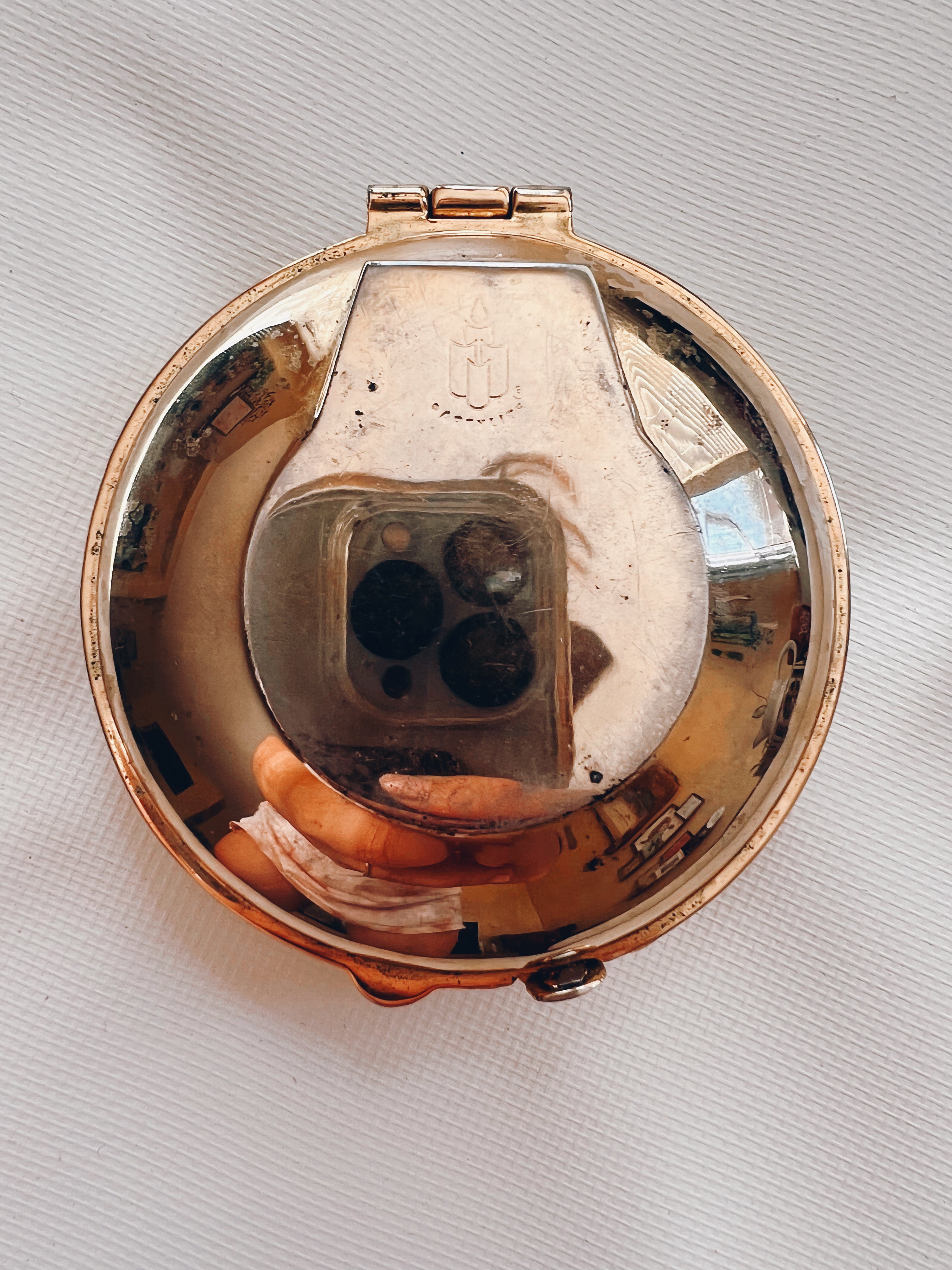 Gold Compact Tea Candle Holder