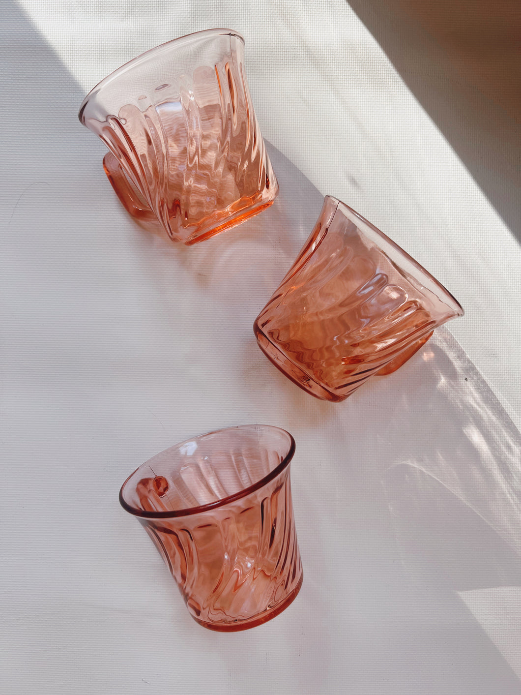 Set of 3 Pink Glass Mugs