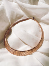 Load image into Gallery viewer, Vintage Gold Collar Necklace
