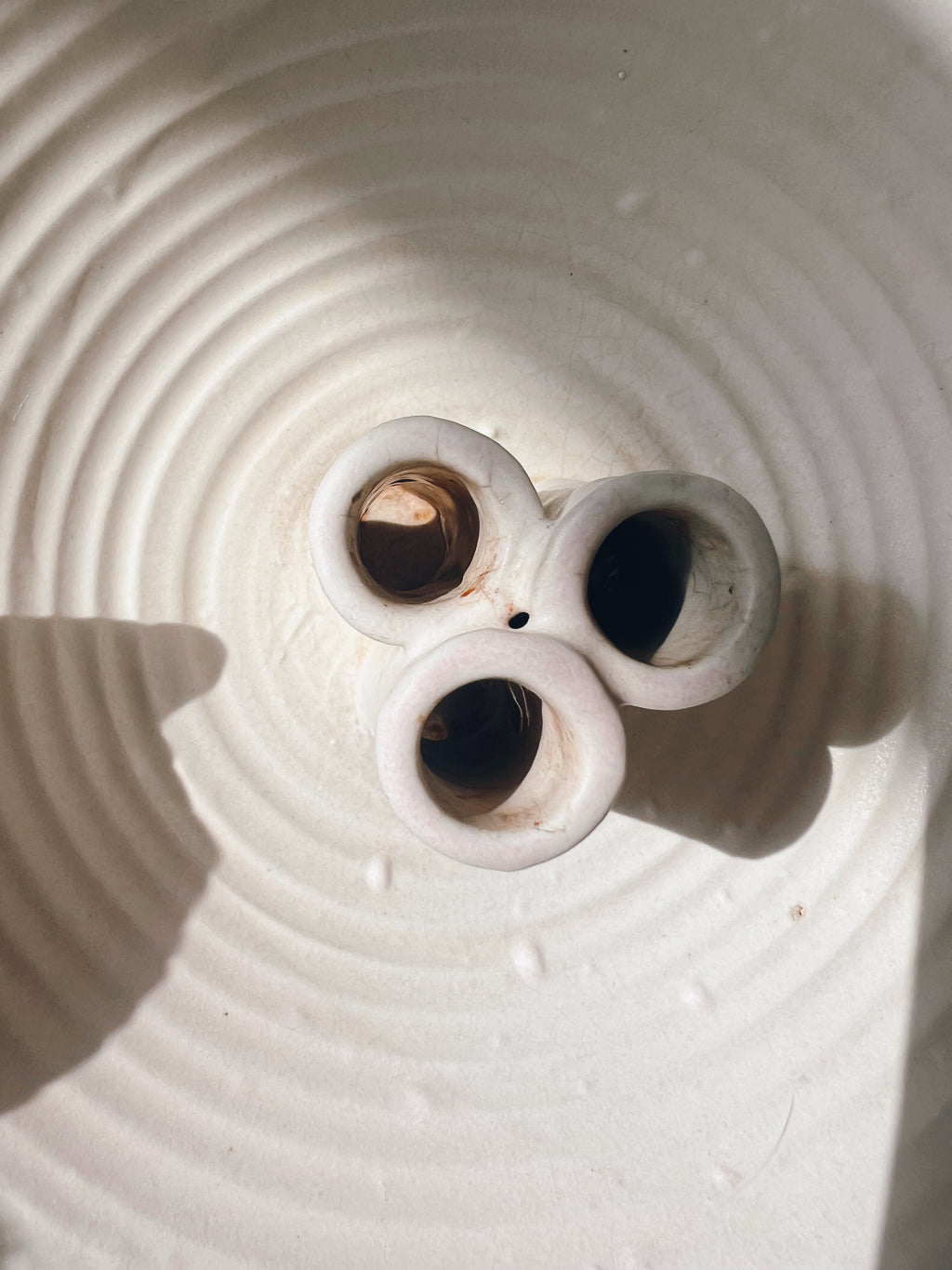 Ivory Ikebana Flower Vase