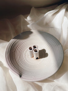 Ivory Ikebana Flower Vase
