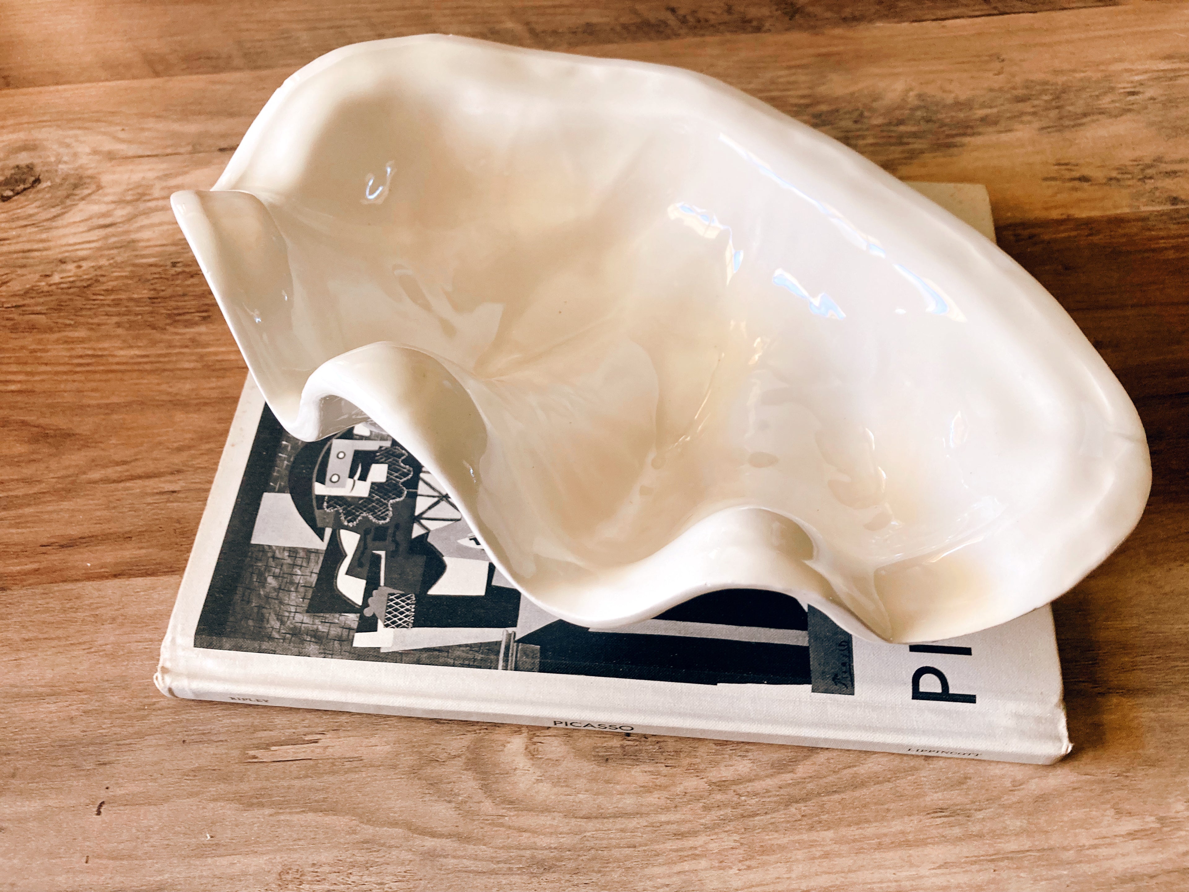 Ivory Clamshell Bowl